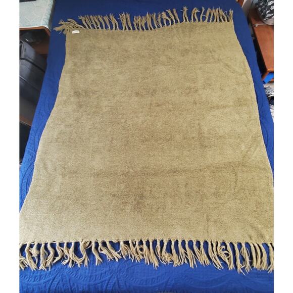 Pottery Barn Nubby Chenille Throw Olive Green Fringe 58x50 Sofa Chair Blanket - Picture 4 of 13